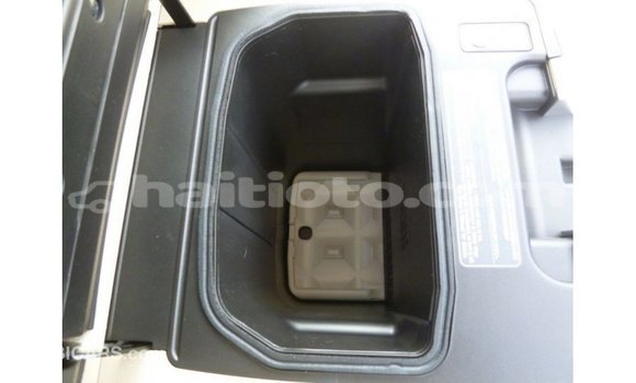 Acheter Import Voiture Toyota Land Cruiser Autre à Import - Dubai, Artibonite Acheter Import Voiture Toyota Land Cruiser Autre à Import - Dubai, Artibonite