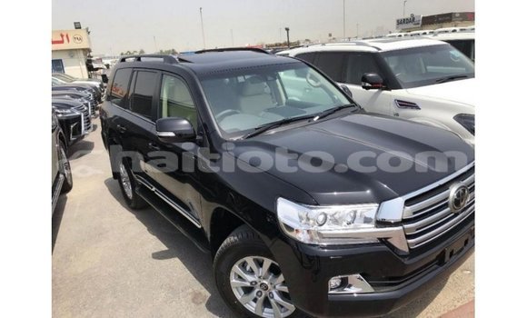 Acheter Import Voiture Toyota Land Cruiser Noir à Import - Dubai, Artibonite Acheter Import Voiture Toyota Land Cruiser Noir à Import - Dubai, Artibonite