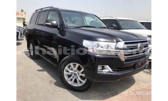 Acheter Import Voiture Toyota Land Cruiser Noir à Import - Dubai, Artibonite Acheter Import Voiture Toyota Land Cruiser Noir à Import - Dubai, Artibonite