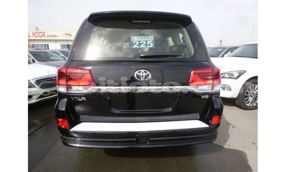 Acheter Import Voiture Toyota Land Cruiser Noir à Import - Dubai, Artibonite Acheter Import Voiture Toyota Land Cruiser Noir à Import - Dubai, Artibonite