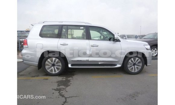 Acheter Import Voiture Toyota Land Cruiser Autre à Import - Dubai, Artibonite Acheter Import Voiture Toyota Land Cruiser Autre à Import - Dubai, Artibonite