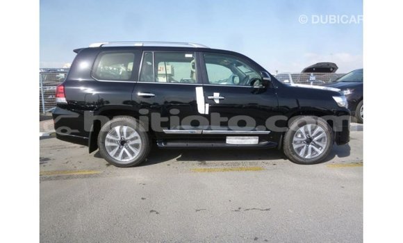Acheter Import Voiture Toyota Land Cruiser Noir à Import - Dubai, Artibonite Acheter Import Voiture Toyota Land Cruiser Noir à Import - Dubai, Artibonite