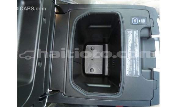 Acheter Import Voiture Toyota Land Cruiser Noir à Import - Dubai, Artibonite Acheter Import Voiture Toyota Land Cruiser Noir à Import - Dubai, Artibonite