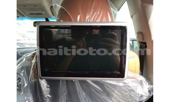 Acheter Import Voiture Toyota Land Cruiser Noir à Import - Dubai, Artibonite Acheter Import Voiture Toyota Land Cruiser Noir à Import - Dubai, Artibonite