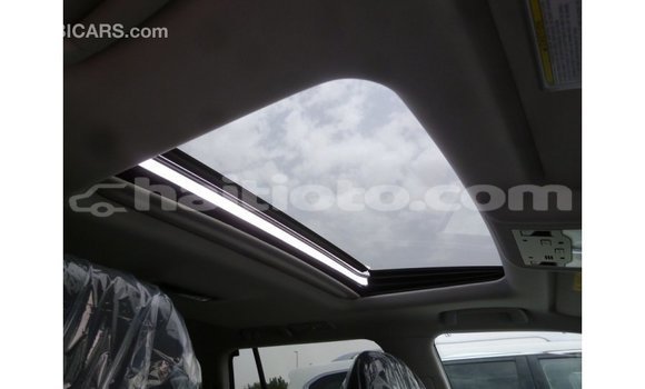 Acheter Import Voiture Lexus LX Blanc à Import - Dubai, Artibonite Acheter Import Voiture Lexus LX Blanc à Import - Dubai, Artibonite