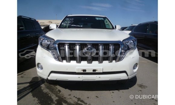 Acheter Import Voiture Toyota Prado Blanc à Import - Dubai, Artibonite Acheter Import Voiture Toyota Prado Blanc à Import - Dubai, Artibonite