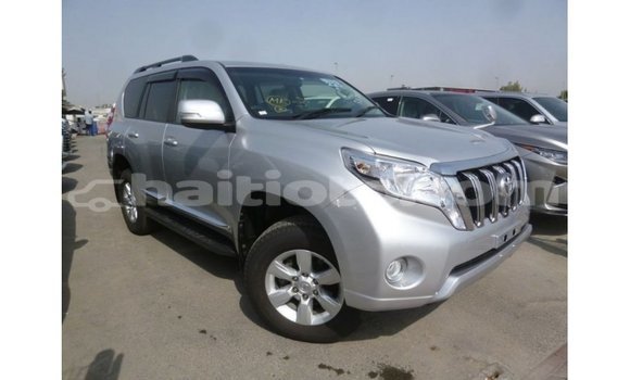 Acheter Import Voiture Toyota Prado Autre à Import - Dubai, Artibonite Acheter Import Voiture Toyota Prado Autre à Import - Dubai, Artibonite