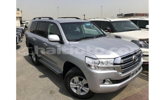 Acheter Import Voiture Toyota Land Cruiser Autre à Import - Dubai, Artibonite Acheter Import Voiture Toyota Land Cruiser Autre à Import - Dubai, Artibonite