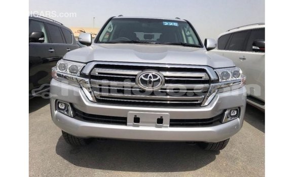 Acheter Import Voiture Toyota Land Cruiser Autre à Import - Dubai, Artibonite Acheter Import Voiture Toyota Land Cruiser Autre à Import - Dubai, Artibonite