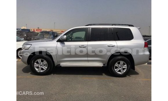 Acheter Import Voiture Toyota Land Cruiser Autre à Import - Dubai, Artibonite Acheter Import Voiture Toyota Land Cruiser Autre à Import - Dubai, Artibonite