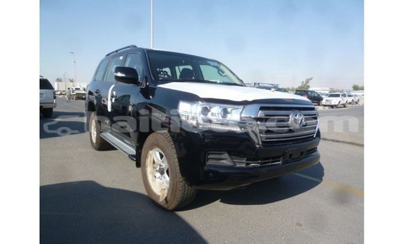 Acheter Import Voiture Toyota Land Cruiser Noir à Import - Dubai, Artibonite Acheter Import Voiture Toyota Land Cruiser Noir à Import - Dubai, Artibonite