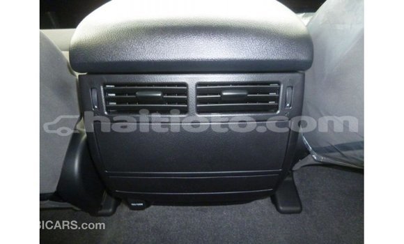 Acheter Import Voiture Toyota Land Cruiser Noir à Import - Dubai, Artibonite Acheter Import Voiture Toyota Land Cruiser Noir à Import - Dubai, Artibonite