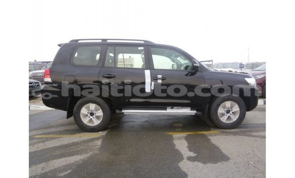 Acheter Import Voiture Toyota Land Cruiser Noir à Import - Dubai, Artibonite Acheter Import Voiture Toyota Land Cruiser Noir à Import - Dubai, Artibonite
