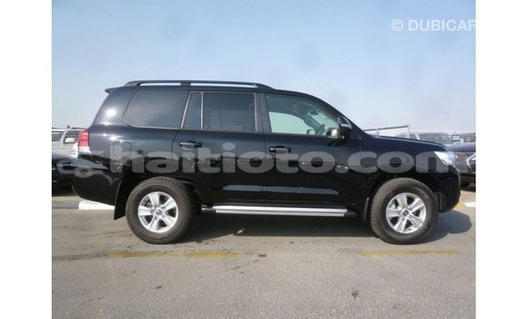 Acheter Import Voiture Toyota Land Cruiser Noir à Import - Dubai, Artibonite Acheter Import Voiture Toyota Land Cruiser Noir à Import - Dubai, Artibonite