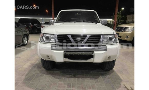 Acheter Import Voiture Nissan Patrol Blanc à Import - Dubai, Artibonite Acheter Import Voiture Nissan Patrol Blanc à Import - Dubai, Artibonite