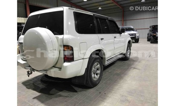 Acheter Import Voiture Nissan Patrol Blanc à Import - Dubai, Artibonite Acheter Import Voiture Nissan Patrol Blanc à Import - Dubai, Artibonite