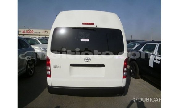 Acheter Import Voiture Toyota Hiace Blanc à Import - Dubai, Artibonite Acheter Import Voiture Toyota Hiace Blanc à Import - Dubai, Artibonite