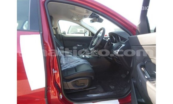 Acheter Import Voiture Jaguar E-Pace Rouge à Import - Dubai, Artibonite Acheter Import Voiture Jaguar E-Pace Rouge à Import - Dubai, Artibonite