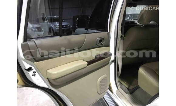 Acheter Import Voiture Nissan Patrol Blanc à Import - Dubai, Artibonite Acheter Import Voiture Nissan Patrol Blanc à Import - Dubai, Artibonite
