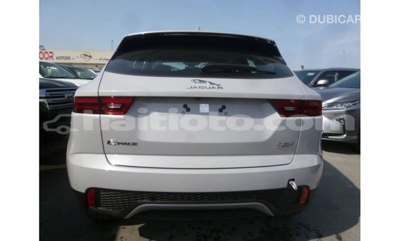 Acheter Import Voiture Jaguar E-Pace Blanc à Import - Dubai, Artibonite Acheter Import Voiture Jaguar E-Pace Blanc à Import - Dubai, Artibonite