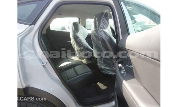 Acheter Import Voiture Jaguar E-Pace Blanc à Import - Dubai, Artibonite Acheter Import Voiture Jaguar E-Pace Blanc à Import - Dubai, Artibonite