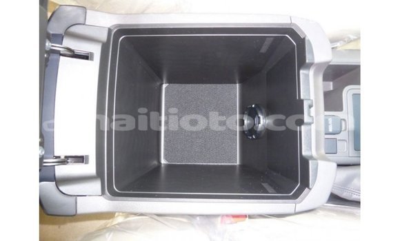 Acheter Import Voiture Toyota Prado Autre à Import - Dubai, Artibonite Acheter Import Voiture Toyota Prado Autre à Import - Dubai, Artibonite