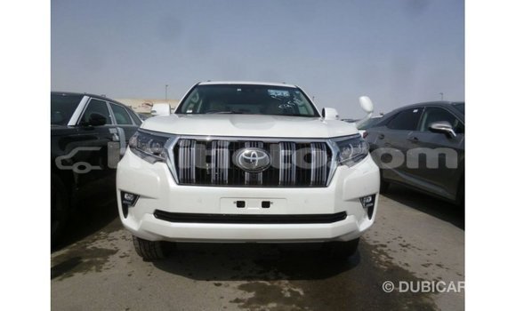 Acheter Import Voiture Toyota Prado Blanc à Import - Dubai, Artibonite Acheter Import Voiture Toyota Prado Blanc à Import - Dubai, Artibonite