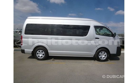 Acheter Import Voiture Toyota Hiace Autre à Import - Dubai, Artibonite Acheter Import Voiture Toyota Hiace Autre à Import - Dubai, Artibonite