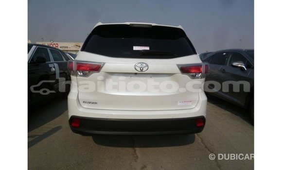 Acheter Import Voiture Toyota Kluger Blanc à Import - Dubai, Artibonite Acheter Import Voiture Toyota Kluger Blanc à Import - Dubai, Artibonite