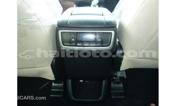 Acheter Import Voiture Toyota Kluger Blanc à Import - Dubai, Artibonite Acheter Import Voiture Toyota Kluger Blanc à Import - Dubai, Artibonite