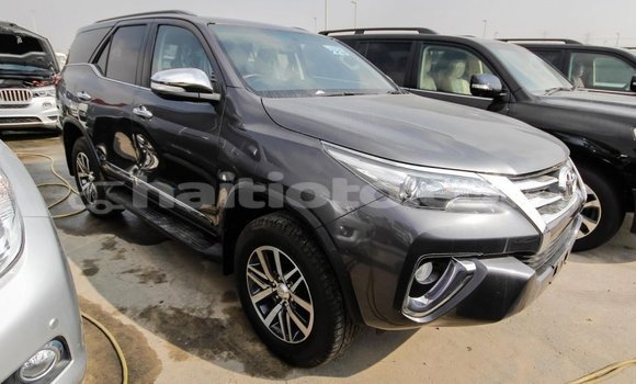 Acheter Import Voiture Toyota Fortuner Autre à Import - Dubai, Artibonite Acheter Import Voiture Toyota Fortuner Autre à Import - Dubai, Artibonite