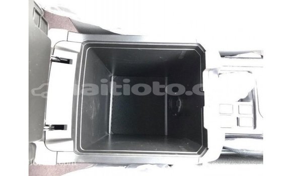 Acheter Import Voiture Toyota Prado Noir à Import - Dubai, Artibonite Acheter Import Voiture Toyota Prado Noir à Import - Dubai, Artibonite