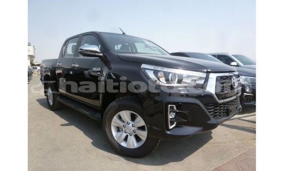 Acheter Import Voiture Toyota Hilux Noir à Import - Dubai, Artibonite Acheter Import Voiture Toyota Hilux Noir à Import - Dubai, Artibonite