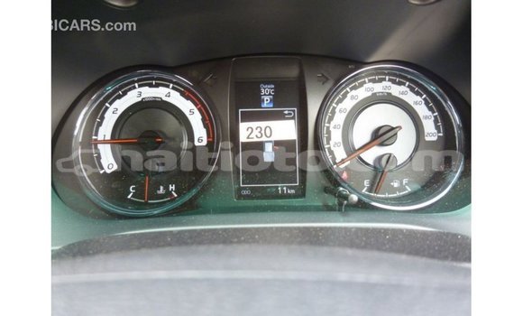 Acheter Import Voiture Toyota Hilux Blanc à Import - Dubai, Artibonite Acheter Import Voiture Toyota Hilux Blanc à Import - Dubai, Artibonite