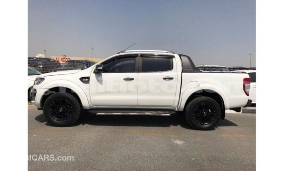 Acheter Import Voiture Ford Ranger Blanc à Import - Dubai, Artibonite Acheter Import Voiture Ford Ranger Blanc à Import - Dubai, Artibonite