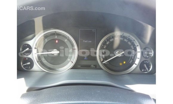 Acheter Import Voiture Toyota Land Cruiser Blanc à Import - Dubai, Artibonite Acheter Import Voiture Toyota Land Cruiser Blanc à Import - Dubai, Artibonite