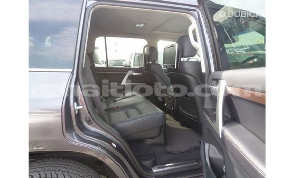 Acheter Import Voiture Toyota Land Cruiser Autre à Import - Dubai, Artibonite Acheter Import Voiture Toyota Land Cruiser Autre à Import - Dubai, Artibonite