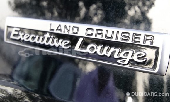 Acheter Import Voiture Toyota Land Cruiser Noir à Import - Dubai, Artibonite Acheter Import Voiture Toyota Land Cruiser Noir à Import - Dubai, Artibonite