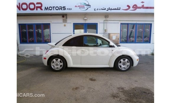 Acheter Import Voiture Volkswagen Beetle Blanc à Import - Dubai, Artibonite Acheter Import Voiture Volkswagen Beetle Blanc à Import - Dubai, Artibonite