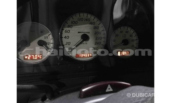 Acheter Import Voiture Mercedes-Benz 190 (W201) Bleu à Import - Dubai, Artibonite Acheter Import Voiture Mercedes-Benz 190 (W201) Bleu à Import - Dubai, Artibonite