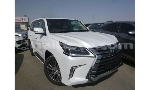 Acheter Import Voiture Lexus LX Blanc à Import - Dubai, Artibonite Acheter Import Voiture Lexus LX Blanc à Import - Dubai, Artibonite