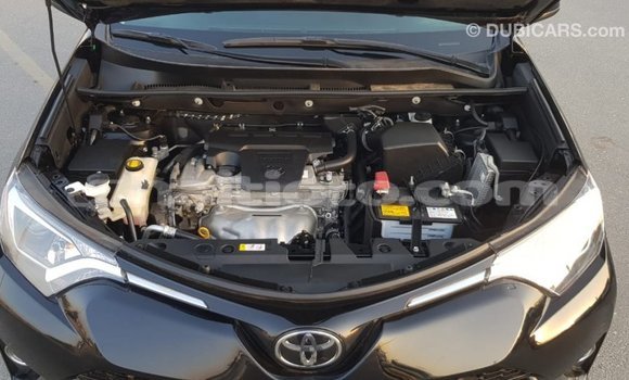 Acheter Import Utilitaire Toyota HiAce Noir à Import - Dubai, Artibonite Acheter Import Utilitaire Toyota HiAce Noir à Import - Dubai, Artibonite