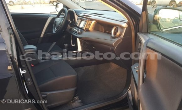 Acheter Import Utilitaire Toyota HiAce Noir à Import - Dubai, Artibonite Acheter Import Utilitaire Toyota HiAce Noir à Import - Dubai, Artibonite