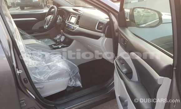 Acheter Import Voiture Toyota Highlander Autre à Import - Dubai, Artibonite Acheter Import Voiture Toyota Highlander Autre à Import - Dubai, Artibonite