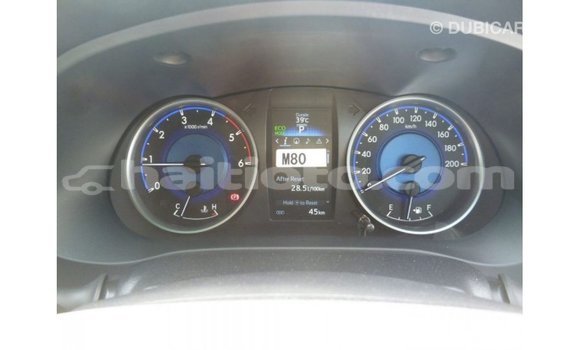 Acheter Import Voiture Toyota Hilux Noir à Import - Dubai, Artibonite Acheter Import Voiture Toyota Hilux Noir à Import - Dubai, Artibonite