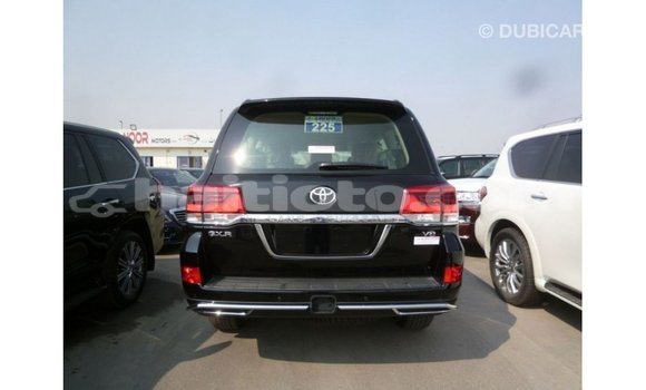 Acheter Import Voiture Toyota Land Cruiser Noir à Import - Dubai, Artibonite Acheter Import Voiture Toyota Land Cruiser Noir à Import - Dubai, Artibonite