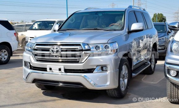 Acheter Import Voiture Toyota Land Cruiser Autre à Import - Dubai, Artibonite Acheter Import Voiture Toyota Land Cruiser Autre à Import - Dubai, Artibonite