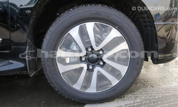 Acheter Import Voiture Toyota Land Cruiser Noir à Import - Dubai, Artibonite Acheter Import Voiture Toyota Land Cruiser Noir à Import - Dubai, Artibonite