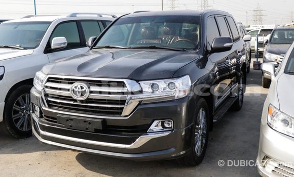 Acheter Import Voiture Toyota Land Cruiser Noir à Import - Dubai, Artibonite Acheter Import Voiture Toyota Land Cruiser Noir à Import - Dubai, Artibonite