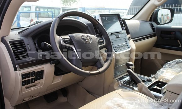 Acheter Import Voiture Toyota Land Cruiser Autre à Import - Dubai, Artibonite Acheter Import Voiture Toyota Land Cruiser Autre à Import - Dubai, Artibonite